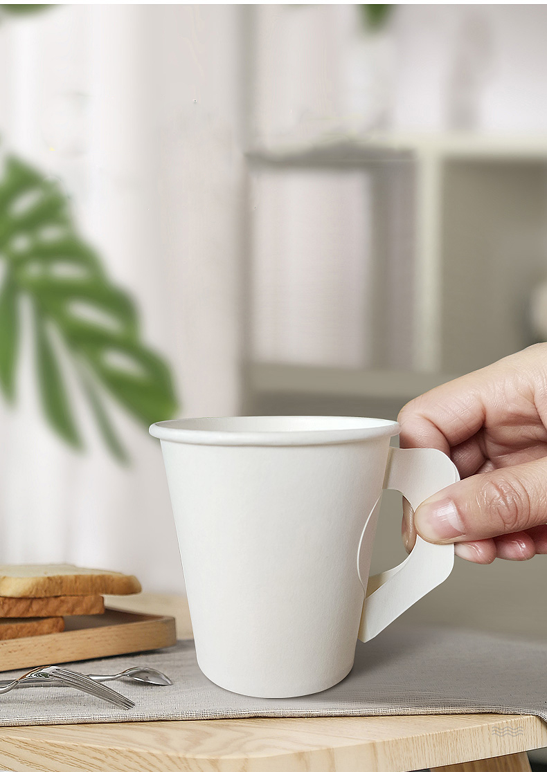 La aduana caliente de la venta imprimió la taza de papel amistosa disponible de la taza de té de papel de Eco 7oz de la taza de papel con la manija